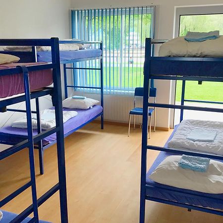 Swiss Hostel Lago Lodge ビール エクステリア 写真